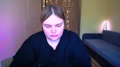 Snapshot of emma_dorn chatting on 25, 4, 2026 Eva online show from 25, 4, 2026