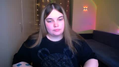 Snapshot of emma_dorn chatting on 25, 7, 2026 Eva online show from 25, 7, 2026