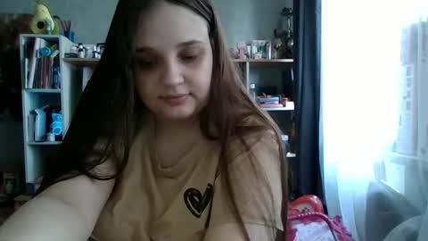 Snapshot of emma_emmochka chatting on 5, 3, 2026 emma_emmochka online show from 5, 3, 2026