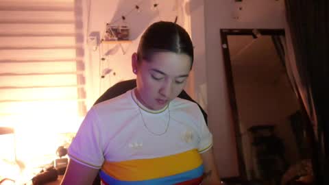 emma_johnson_ online show from 14, 1, 2025