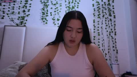 emma_johnson_ online show from 11, 11, 2025