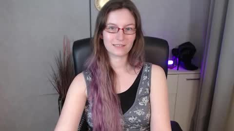 emma online show from 24, 9, 2025