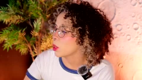     online show from 10, 4, 2026