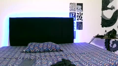 emma ortega online show from 22, 2, 2025