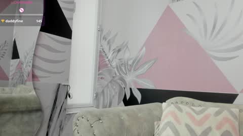 Emma online show from 4, 1, 2025