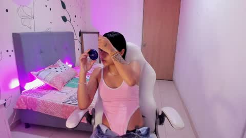 emma_rouxx online show from 31, 3, 2026