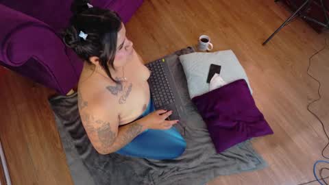 Snapshot of emma_s3xxy chatting on 4, 6, 2026 emma online show from 4, 6, 2026