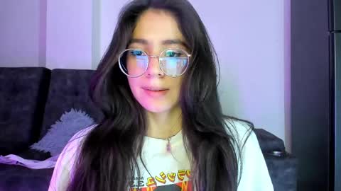 Emma online show from 1, 3, 2025