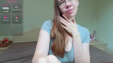 Emma-milky-tits online show from 22, 11, 2025