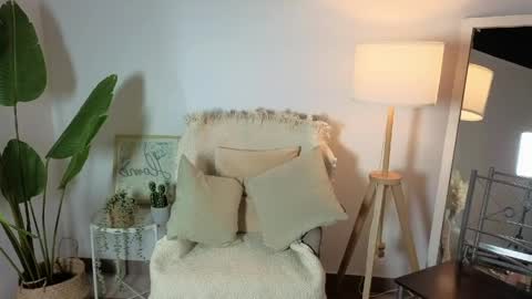 Snapshot of emmaa__9 chatting on 16, 5, 2026 emmaa__9 online show from 16, 5, 2026