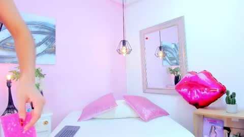 Emma  online show from 4, 2, 2026