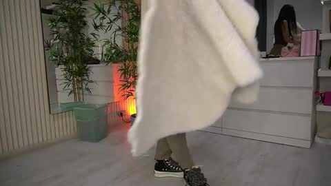 emmablanco online show from 6, 4, 2026