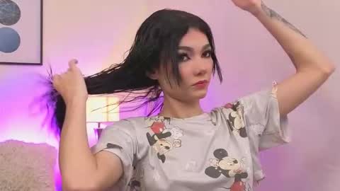 Snapshot of emmabridgerton chatting on 28, 2, 2026 Emma online show from 28, 2, 2026