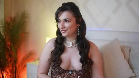 Snapshot of emmadallas chatting on 4, 5, 2026 Emma online show from 4, 5, 2026