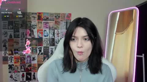 Emma online show from 18, 11, 2025