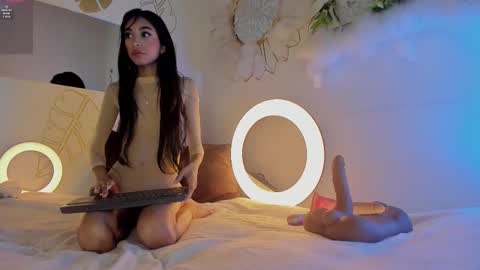 Snapshot of emmaduque chatting on 18, 1, 2026 Emma Duque online show from 18, 1, 2026