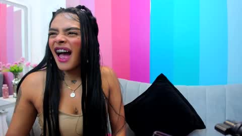 Snapshot of emmaebony_ chatting on 13, 9, 2025 emmaebony_ online show from 13, 9, 2025