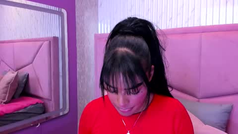 Snapshot of emmaebony_ chatting on 18, 9, 2025 emmaebony_ online show from 18, 9, 2025