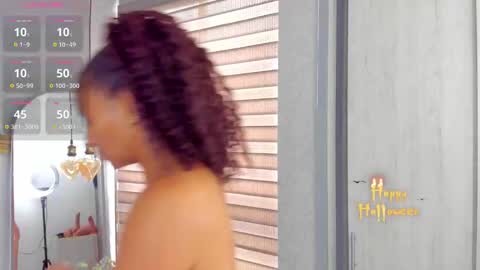 Snapshot of emmaferrary chatting on 23, 10, 2025 Emma Ferrary online show from 23, 10, 2025