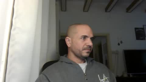 Ariel online show from 28, 12, 2024