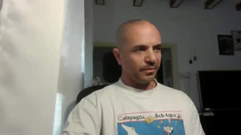 Ariel online show from 1, 11, 2025