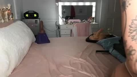 emmagray01 online show from 2, 2, 2025