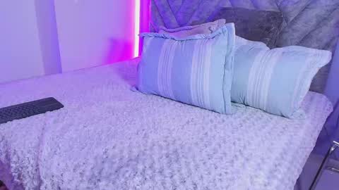  Emma  online show from 27, 9, 2025