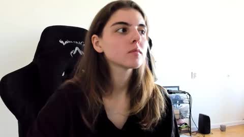 Snapshot of emmamon chatting on 9, 9, 2025 Emma online show from 9, 9, 2025