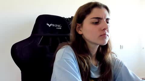 Snapshot of emmamon chatting on 29, 9, 2025 Emma online show from 29, 9, 2025