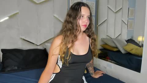 Snapshot of emmarichards_ chatting on 11, 6, 2026 Emma Richards online show from 11, 6, 2026