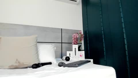  Emma  online show from 9, 2, 2025