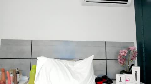  Emma  online show from 8, 3, 2025