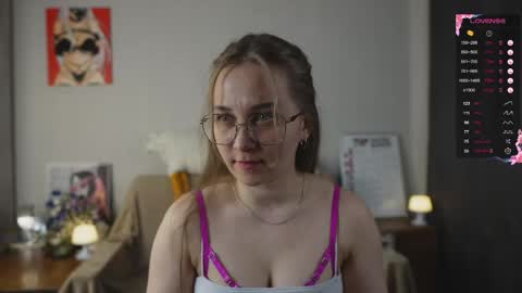 Mia online show from 31, 3, 2026