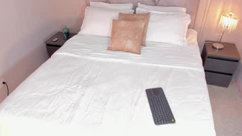 EMMAWILIAMS online show from 14, 11, 2025