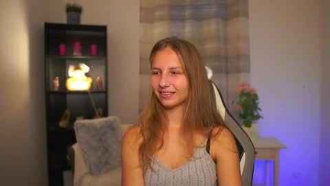 Emmie online show from 20, 12, 2025