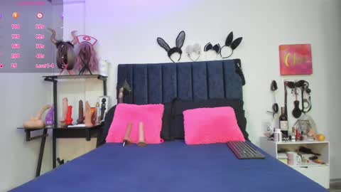Snapshot of emmily_giraldo chatting on 1, 3, 2025 online show from 1, 3, 2025