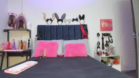 Snapshot of emmily_giraldo chatting on 26, 9, 2025 online show from 26, 9, 2025