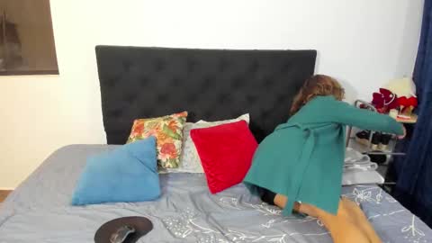 Emmily online show from 5, 2, 2026