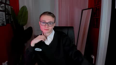 Snapshot of emmit_barker chatting on 19, 2, 2026 Emmit online show from 19, 2, 2026