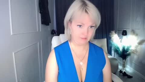 emmmam online show from 14, 10, 2025