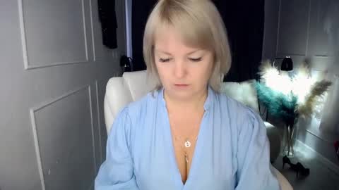 Snapshot of emmmam chatting on 16, 2, 2026 emmmam online show from 16, 2, 2026