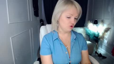 Snapshot of emmmam chatting on 21, 2, 2026 emmmam online show from 21, 2, 2026