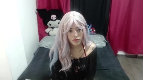 emmy__smith online show from 1, 10, 2025