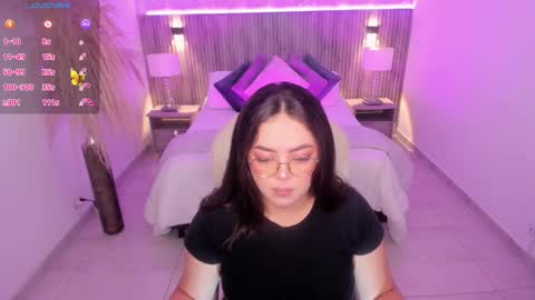 Snapshot of emmy_walker1 chatting on 20, 10, 2025 Emmy Walker online show from 20, 10, 2025