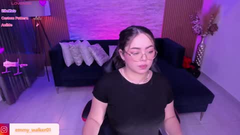 Snapshot of emmy_walker1 chatting on 26, 11, 2025 Emmy Walker online show from 26, 11, 2025