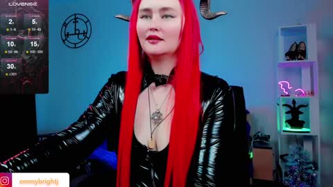 Snapshot of emmybrightj_ chatting on 8, 1, 2025 Emmy Bright 50 online show from 8, 1, 2025