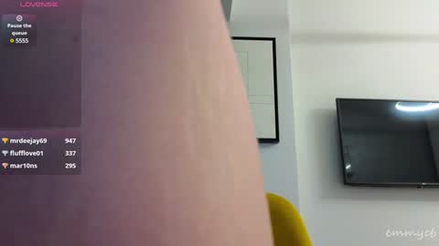 Em online show from 19, 12, 2024