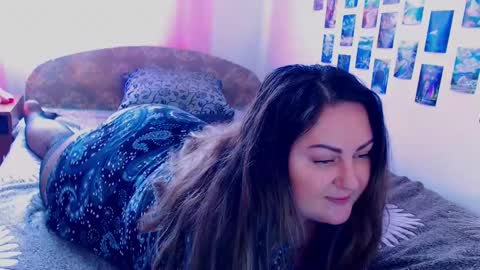 Snapshot of emmyxotty chatting on 2, 3, 2025 Emmy online show from 2, 3, 2025