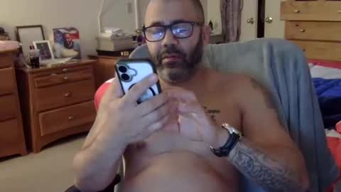 Snapshot of emoney04 chatting on 26, 10, 2025 emoney04 online show from 26, 10, 2025