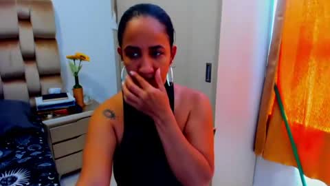 emperatriztapia online show from 16, 7, 2026